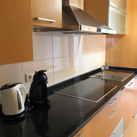 Mar Com Parking Nazaré